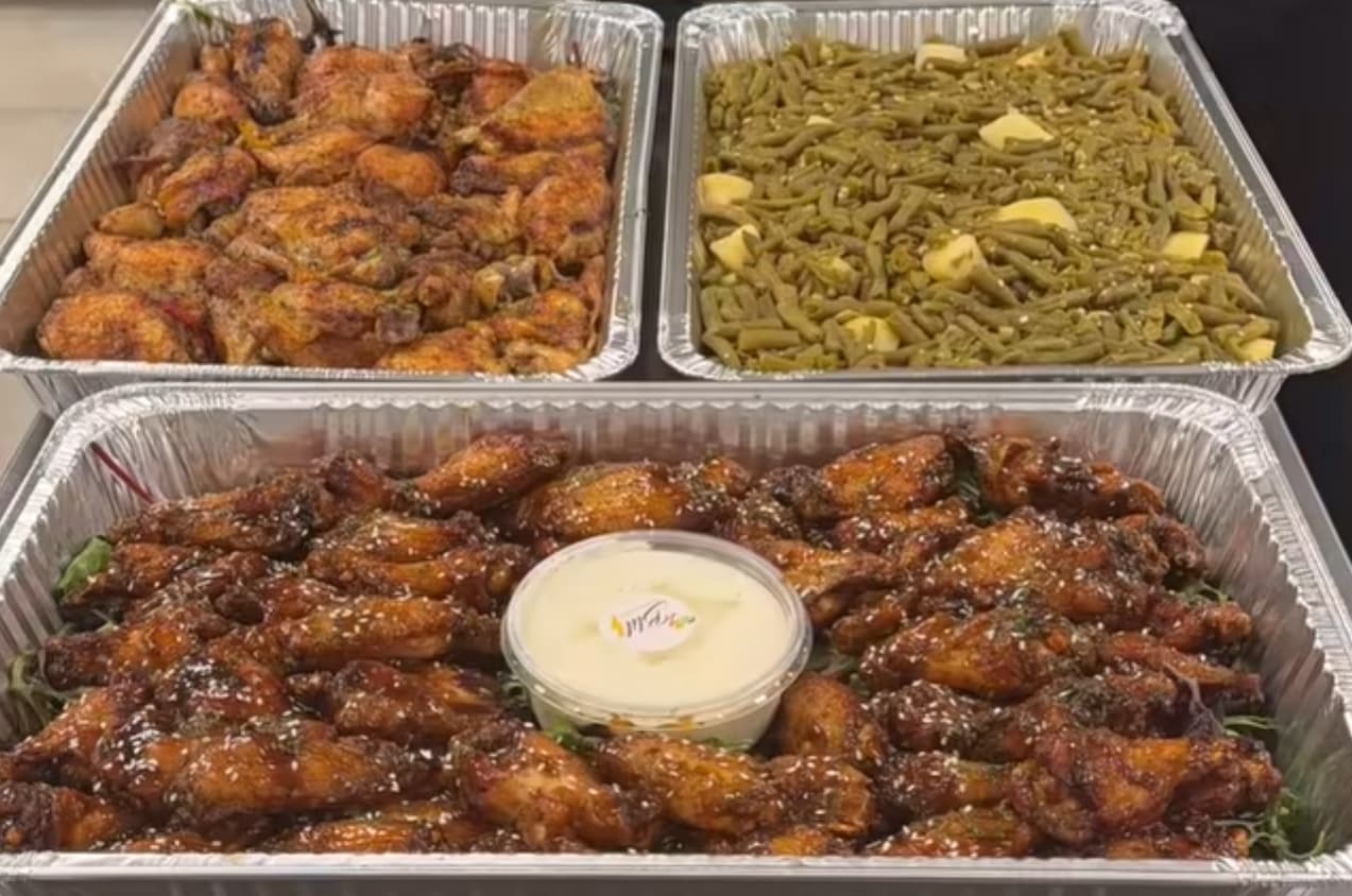 Wings with Green Beans